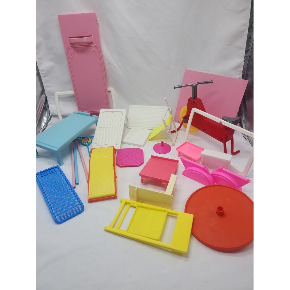 Vintage Barbie Playset Parts Incomplete